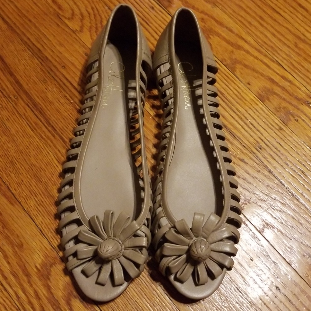 Cole Haan Open toe flats